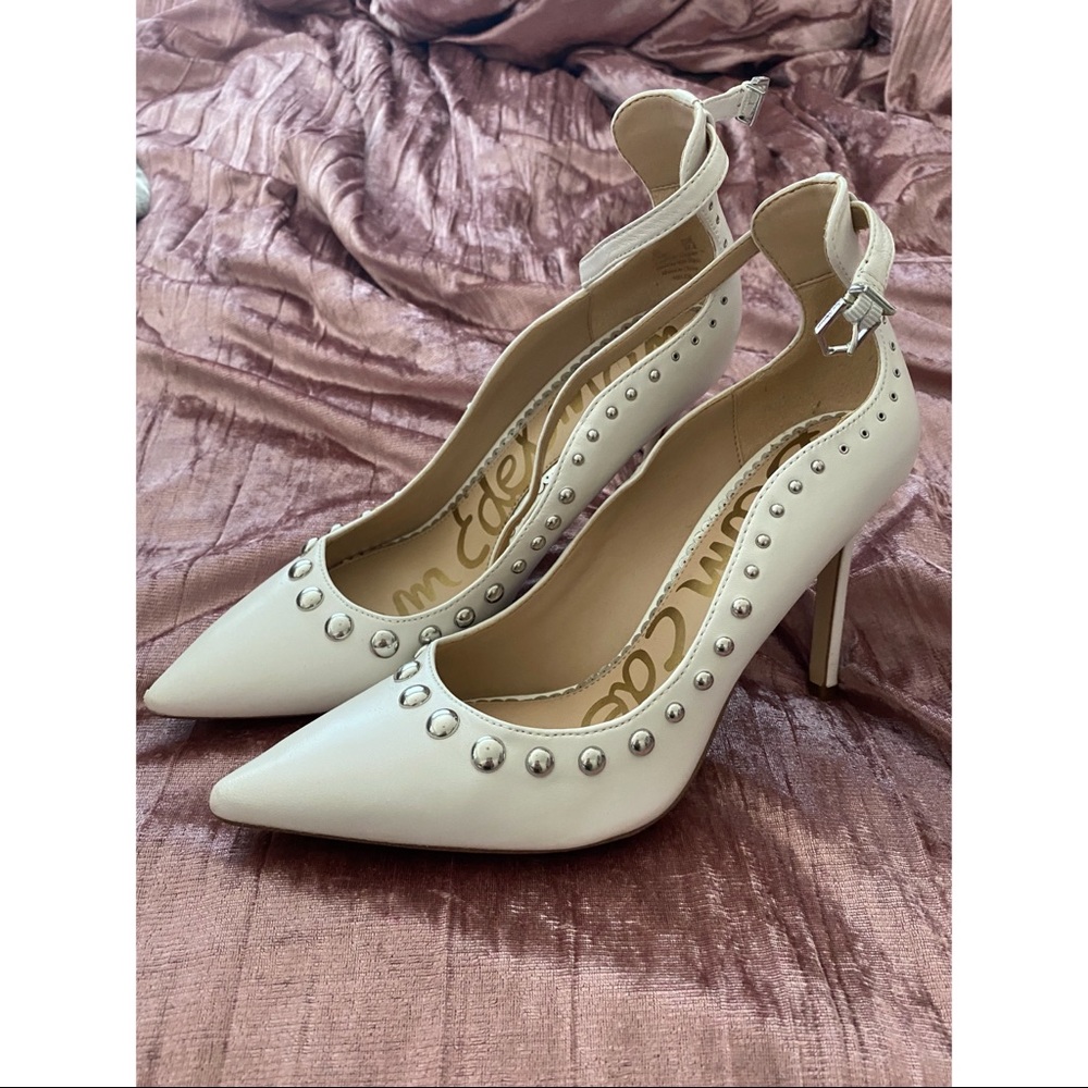 White heels with straps